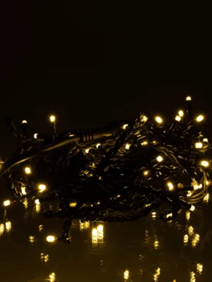 Вулична гірлянда «Бахрома» 6 м, 105 LED, чорний дріт, жовте світло, фото 5